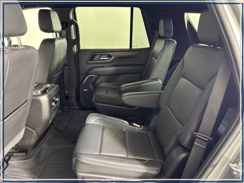 Certified 2025 GMC Yukon Denali AWD/4WD image 36