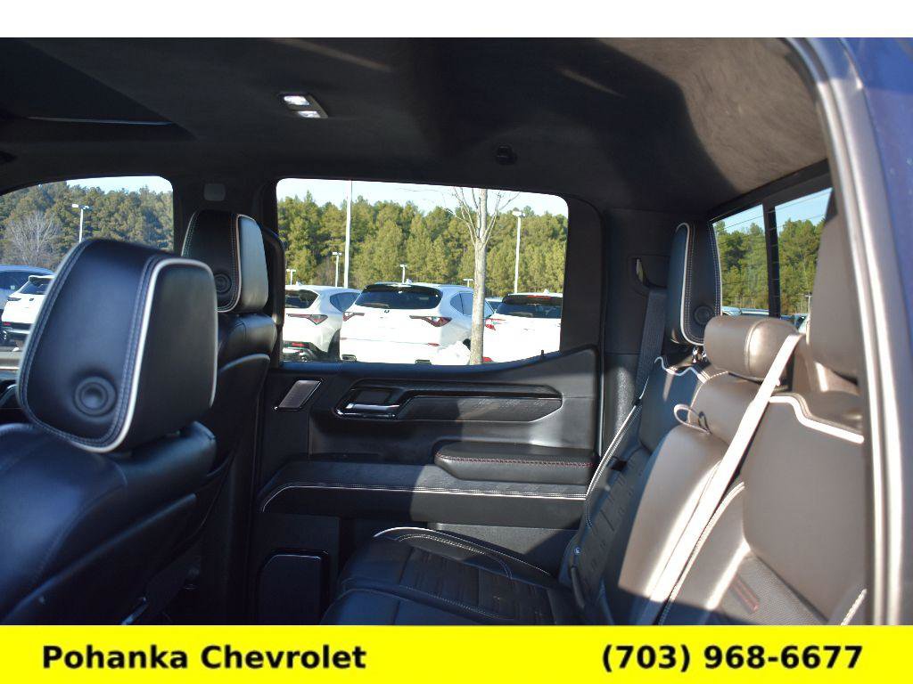 Used 2022 GMC Sierra 1500 AT4X image 27