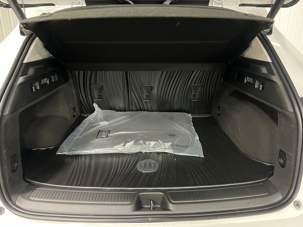 New 2026 Buick Envision Sport Touring image 6