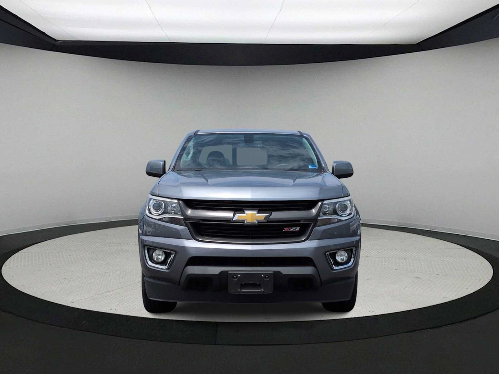 Used 2018 Chevrolet Colorado Z71 AWD/4WD image 3