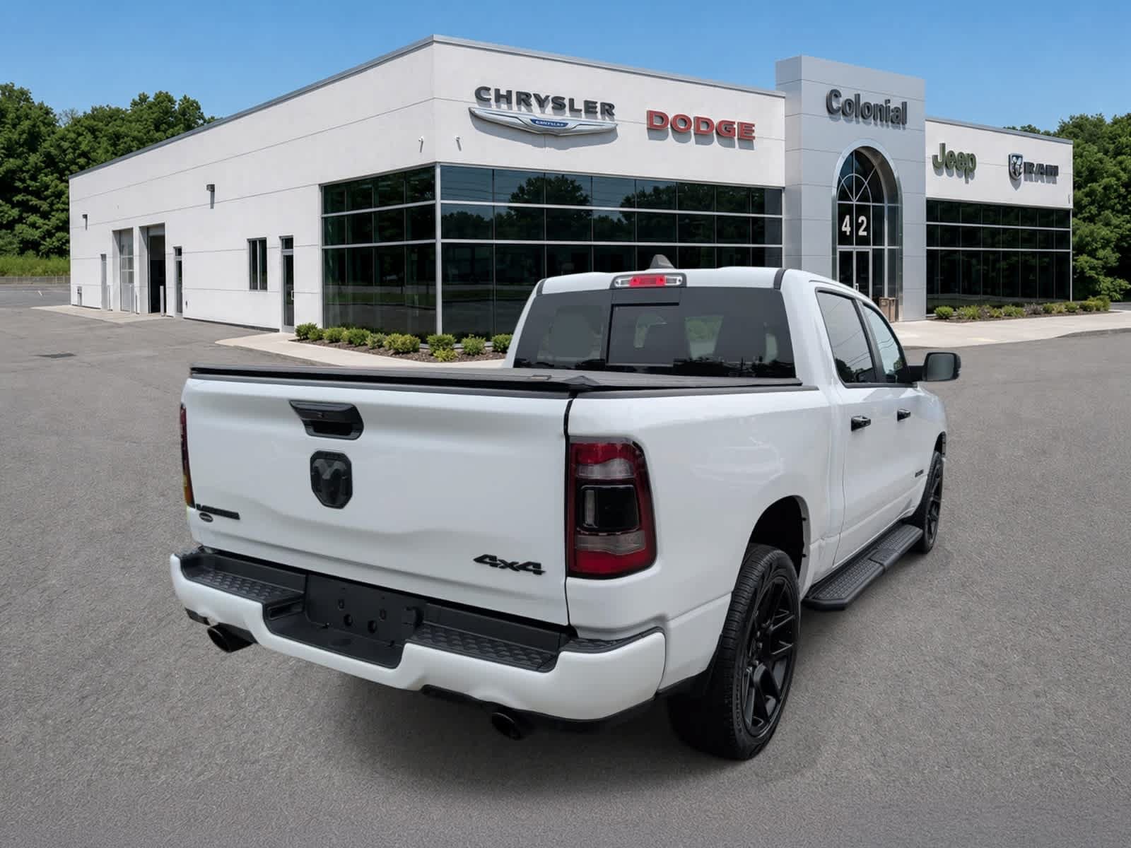 Used 2023 RAM 1500 Laramie AWD/4WD image 6
