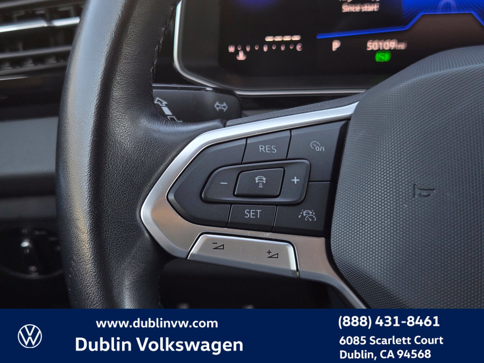 Certified 2025 Volkswagen Jetta Sport FWD image 20
