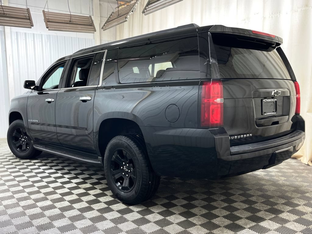 Used 2016 Chevrolet Suburban LT RWD image 46