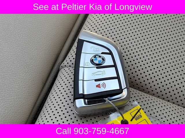 Used 2022 BMW 330i xDrive Sedan AWD/4WD image 31