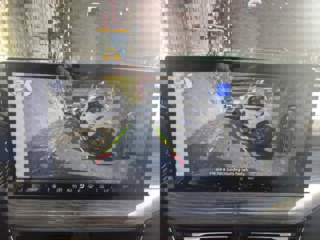 Used 2023 Ford Escape Platinum image 17