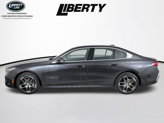 Used 2026 BMW 530i xDrive AWD/4WD image 6