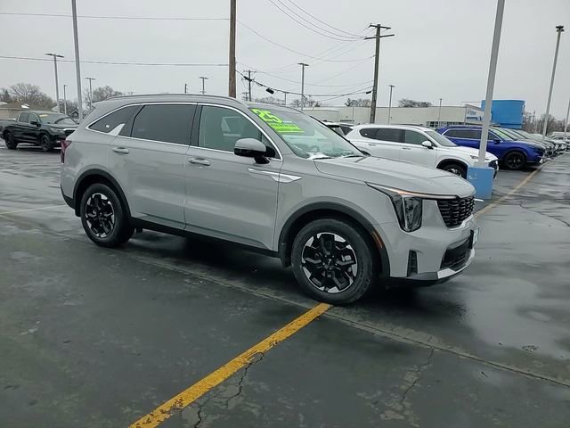Used 2025 Kia Sorento S w/ Panoramic Sunroof Package image 35