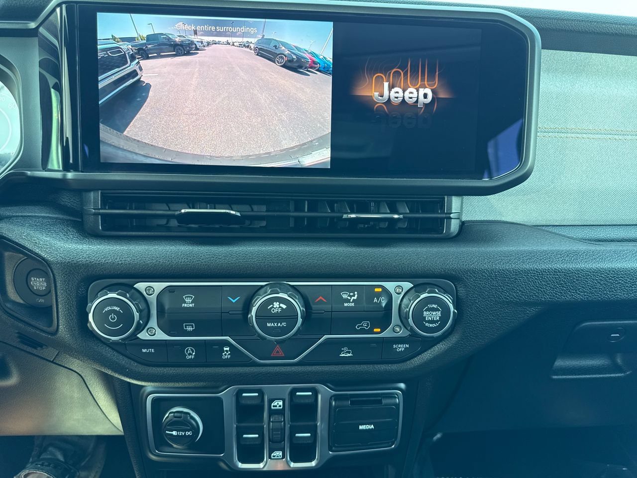Certified 2026 Jeep Wrangler Unlimited Sport AWD/4WD image 20
