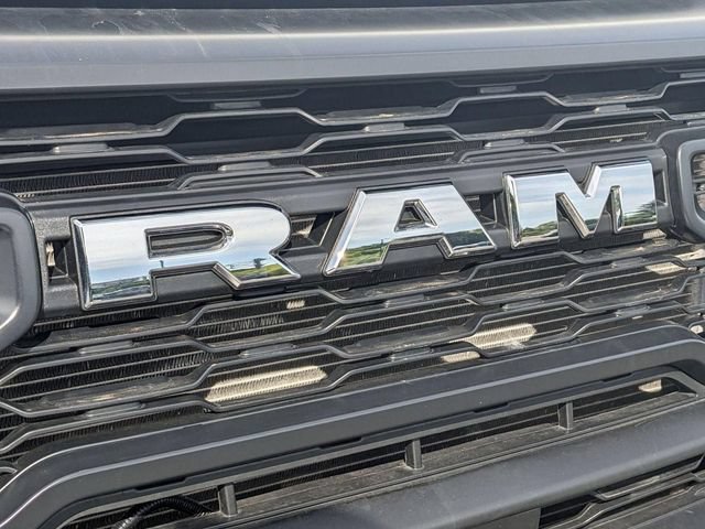 Used 2026 RAM ProMaster 2500 w/ Convenience Group FWD image 9