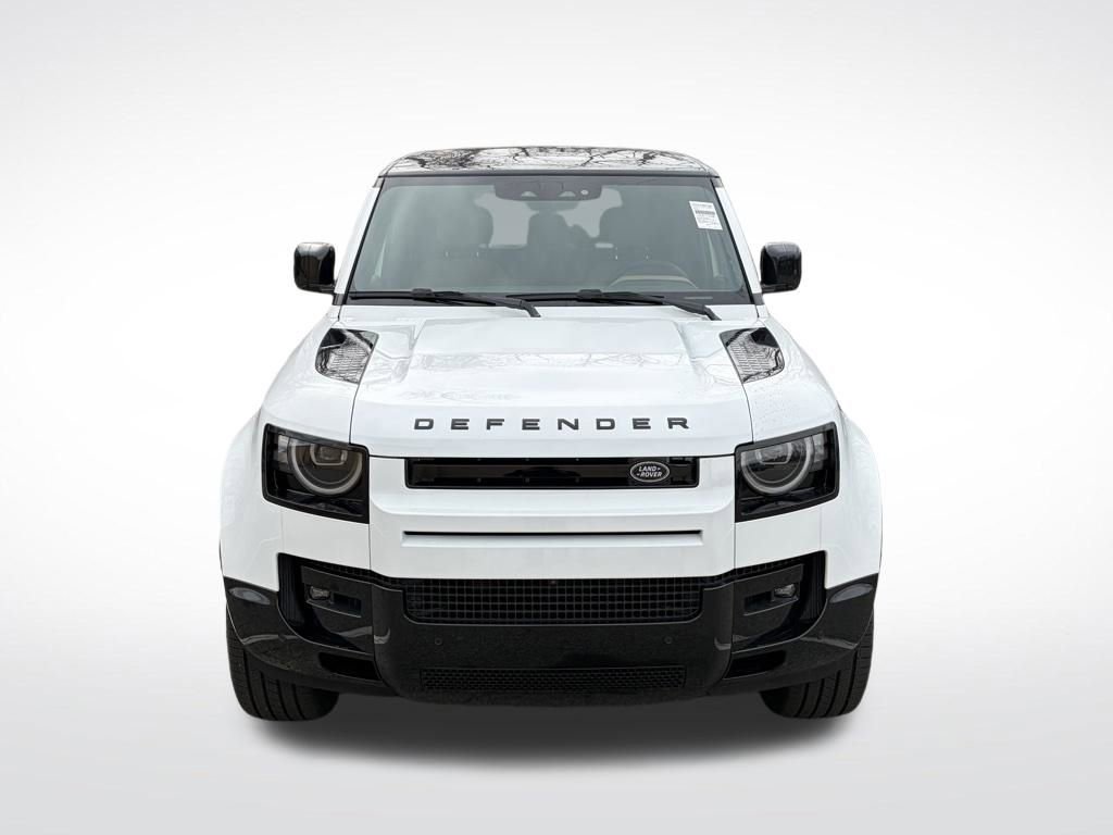 New 2026 Land Rover Defender 110 V8 AWD/4WD image 2