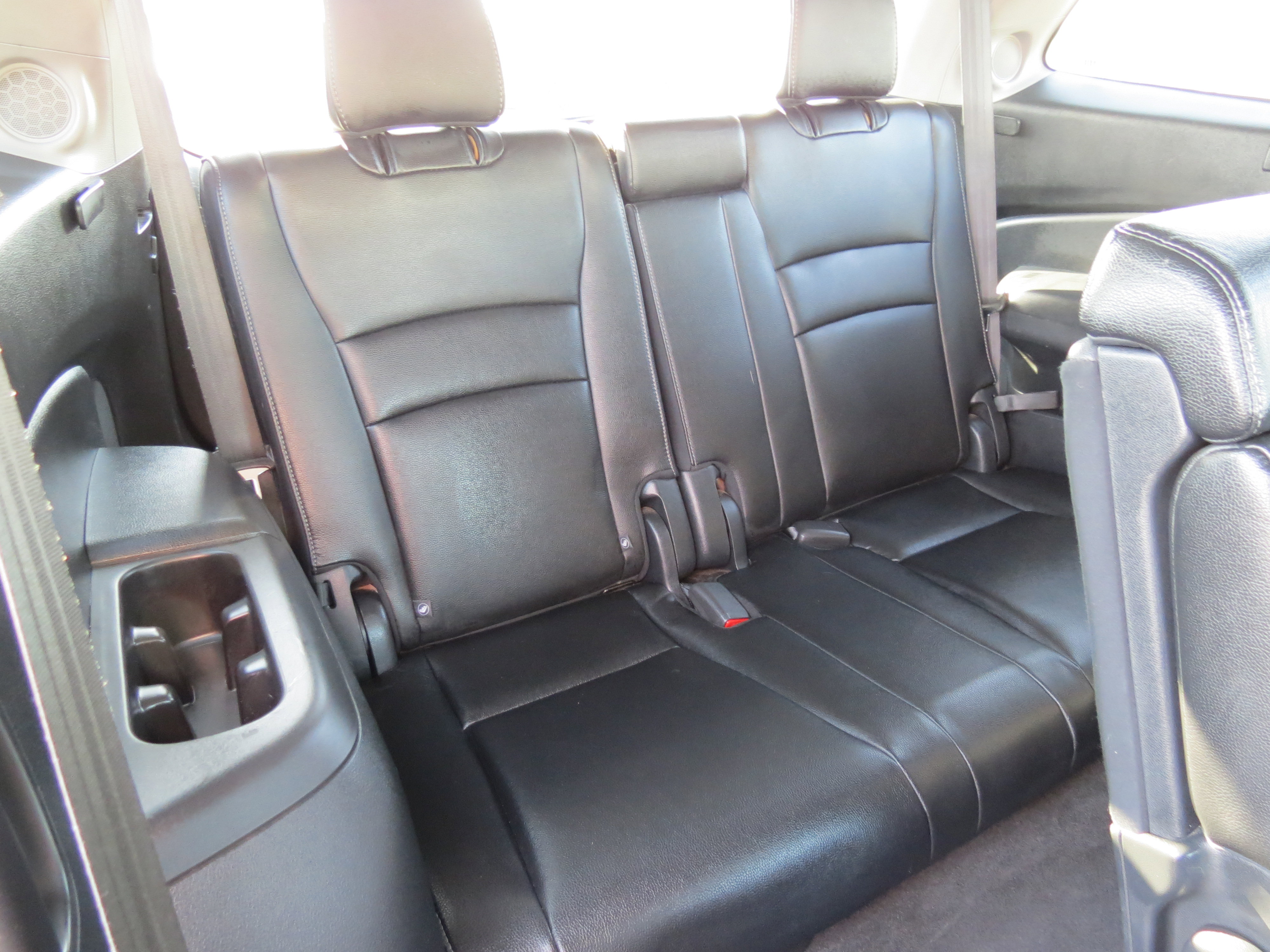 Used 2016 Honda Pilot Touring image 39