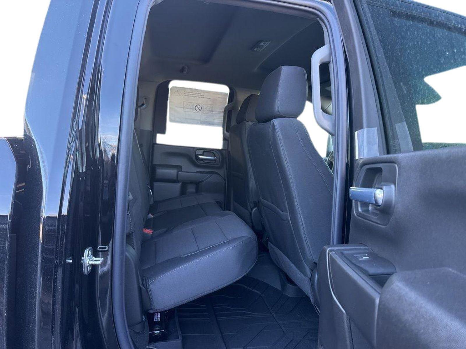 New 2026 Chevrolet Silverado 2500 Custom w/ Custom Value Package AWD/4WD image 15
