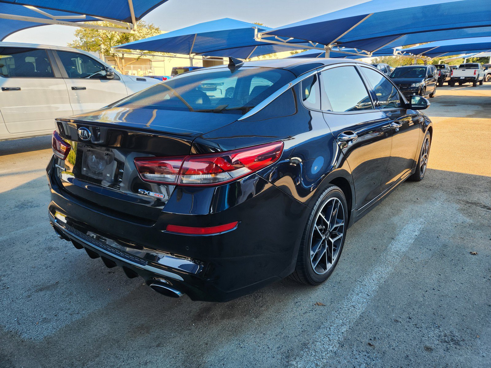 Used 2020 Kia Optima SX FWD image 4