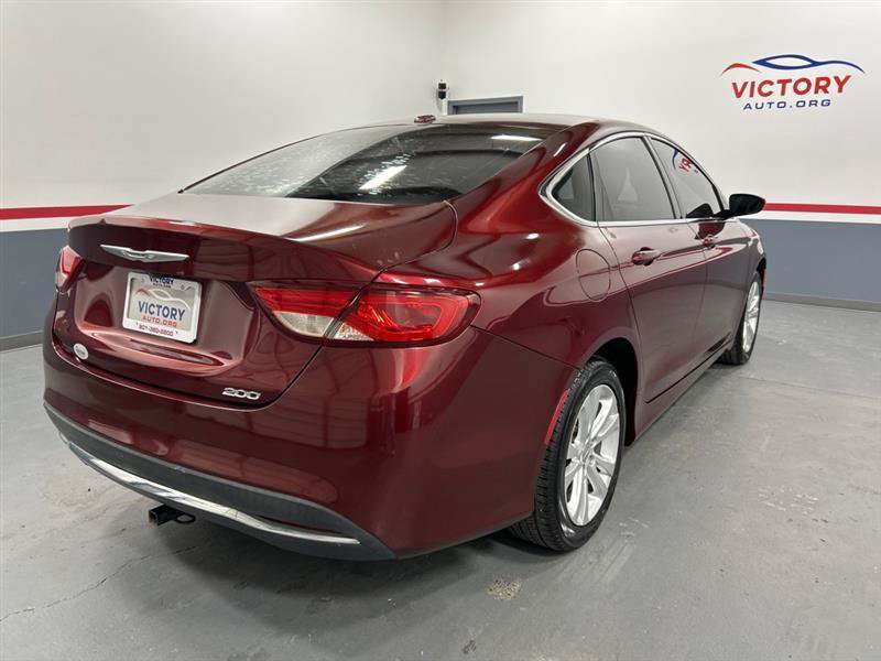 Used 2015 Chrysler 200 Limited w/ Convenience Group FWD image 3