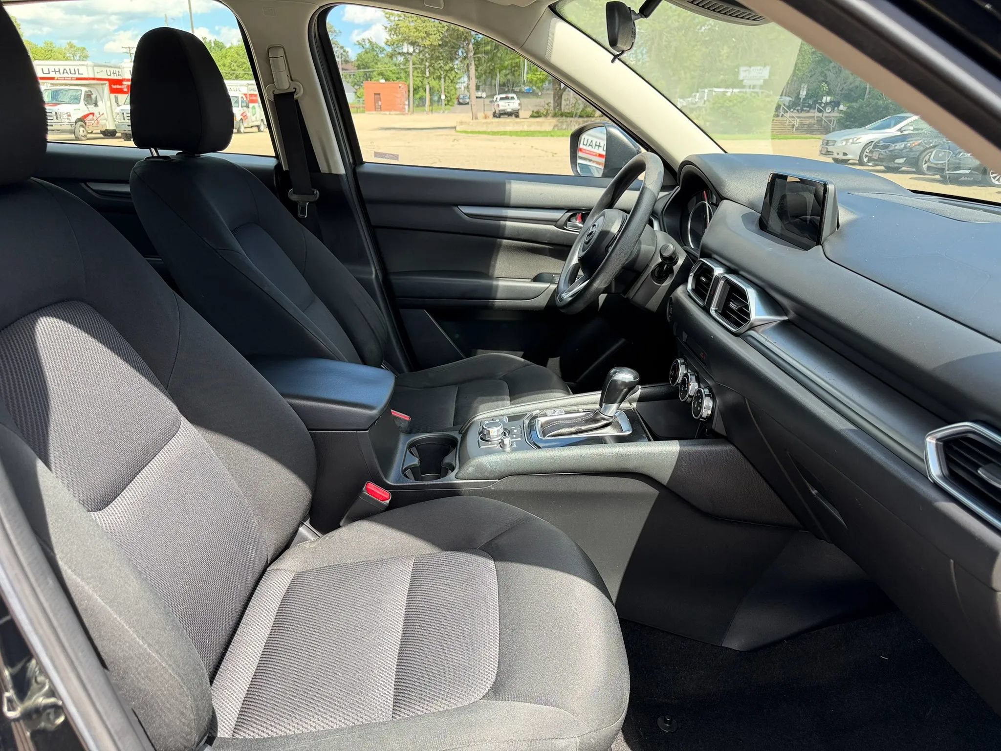 Used 2017 MAZDA CX-5 Sport FWD image 19