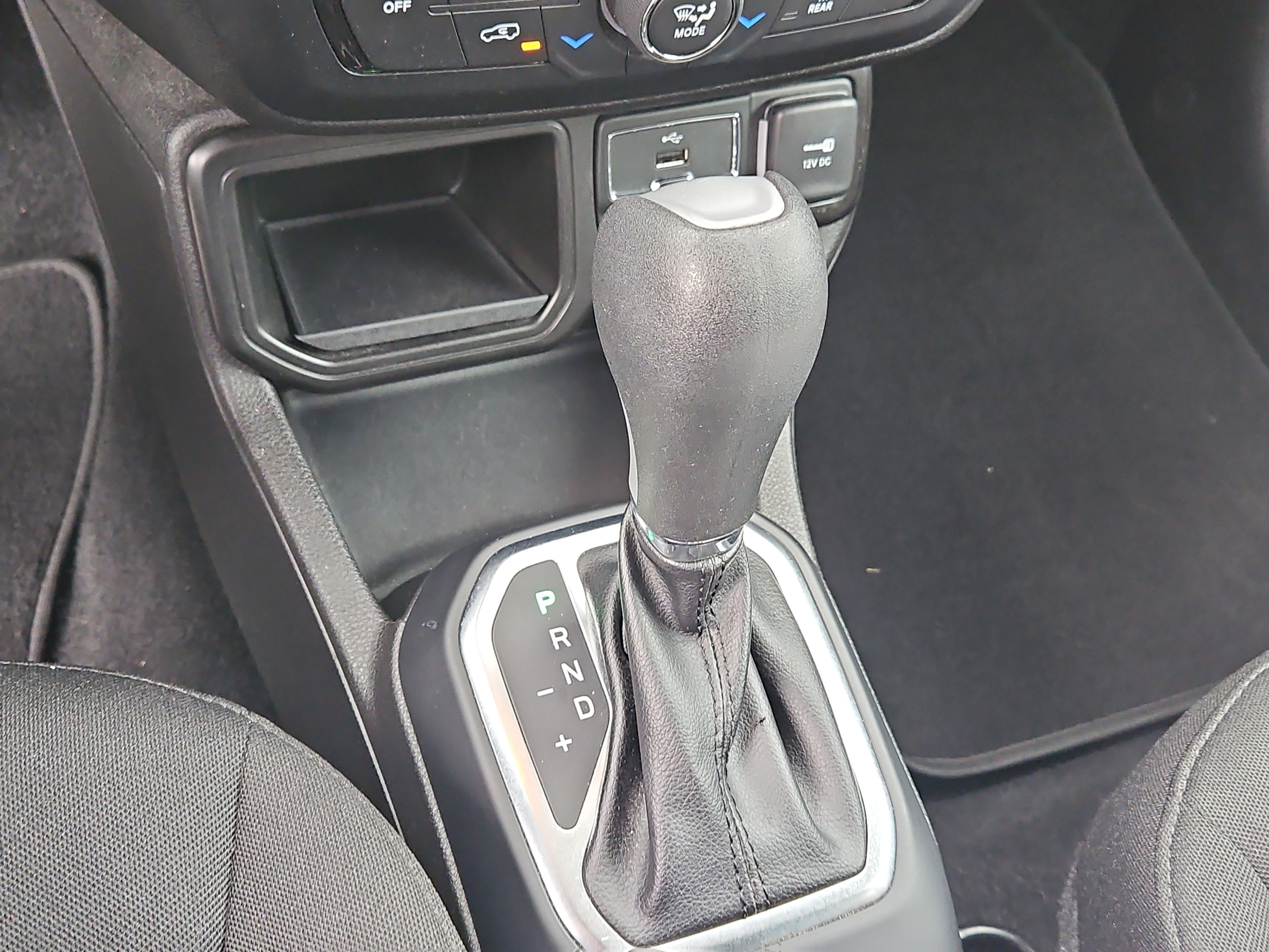 Used 2021 Jeep Renegade Sport image 19