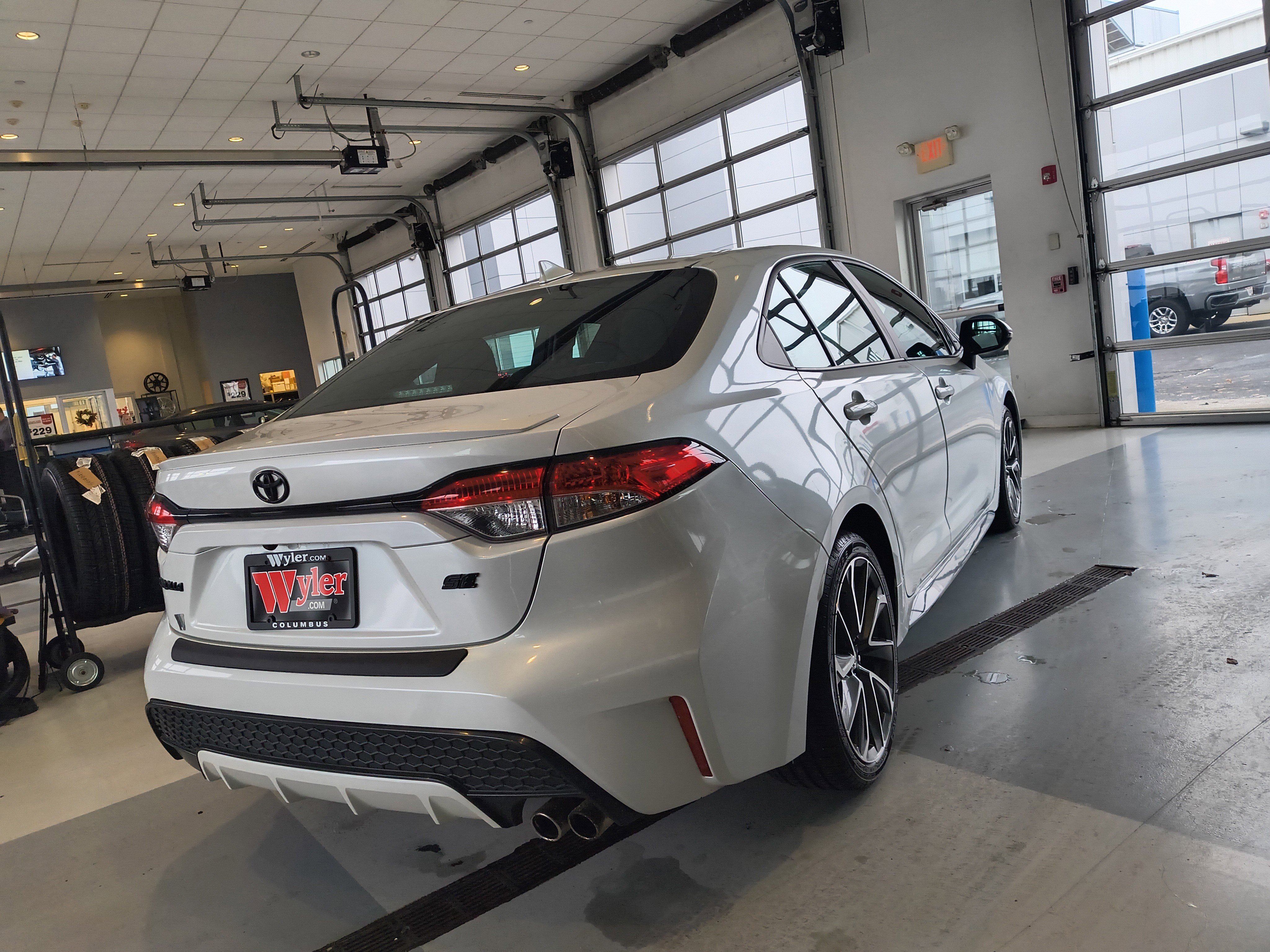 Used 2022 Toyota Corolla SE image 4