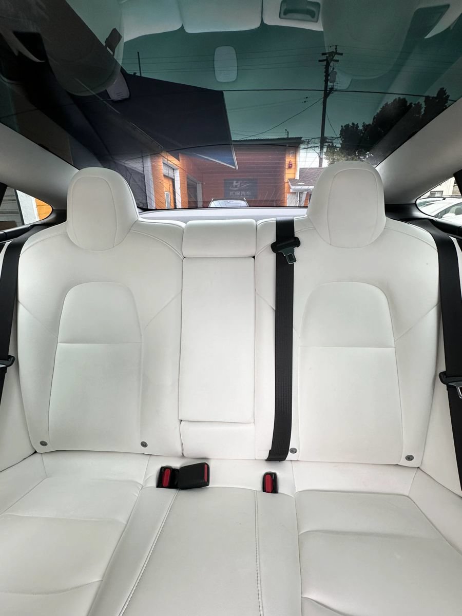 Used 2019 Tesla Model 3 Long Range RWD image 10