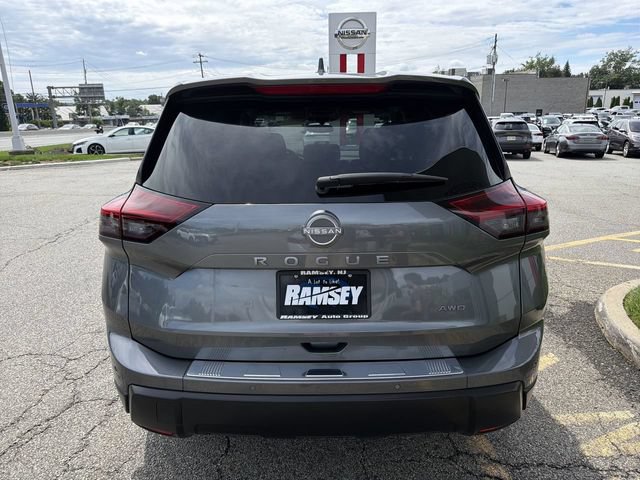 Certified 2026 Nissan Rogue SV w/ Cold Weather Package AWD/4WD image 25