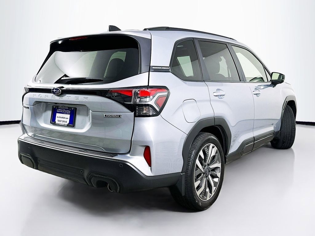 Used 2025 Subaru Forester Touring w/ Popular Package - Touring AWD/4WD image 7