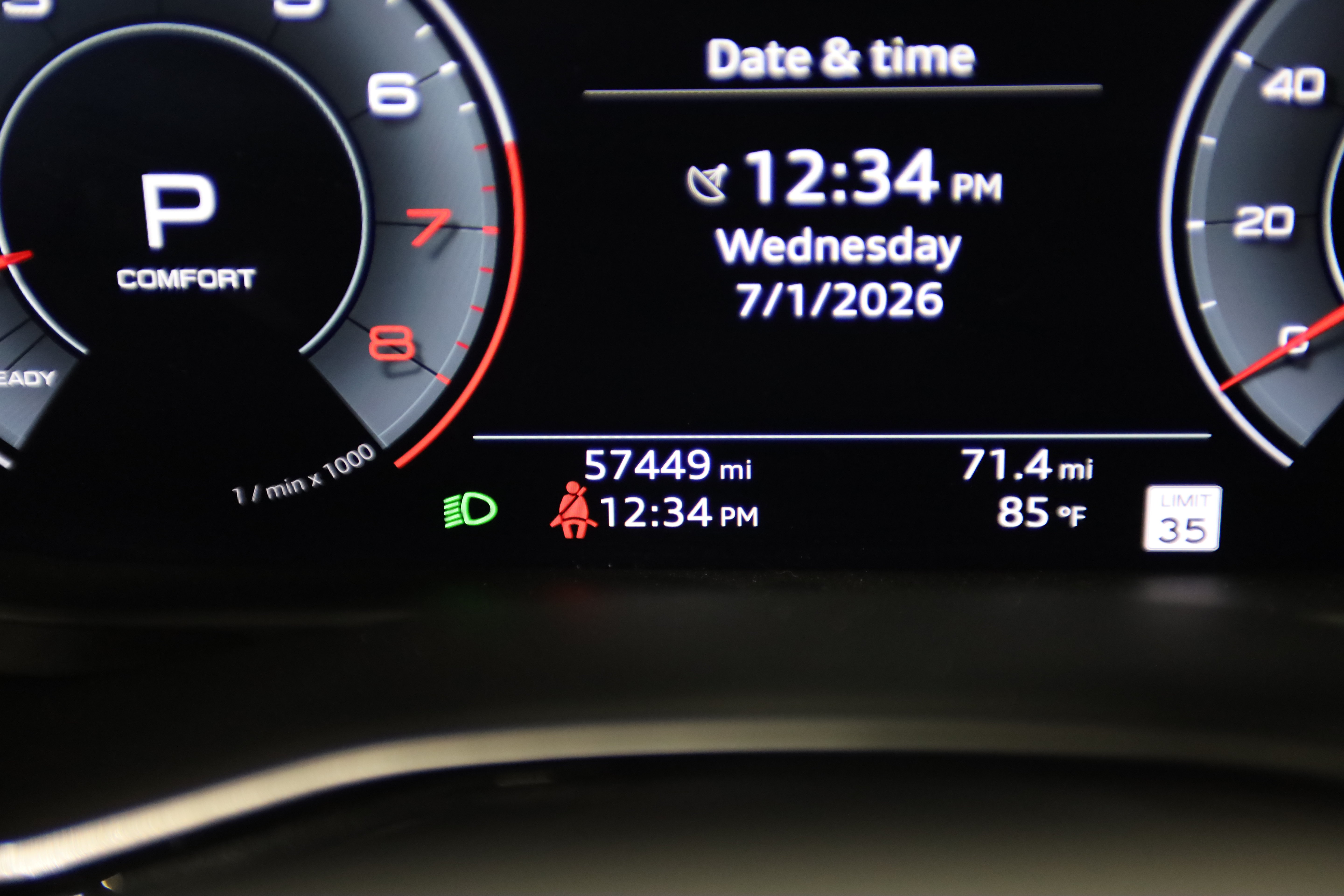 Used 2019 Audi Q8 Prestige AWD/4WD image 21