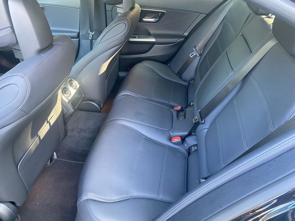 Certified 2025 Mercedes-Benz C 300 4MATIC Sedan image 17