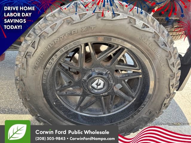 Used 2015 Ford F150 Platinum w/ Technology Package AWD/4WD image 14