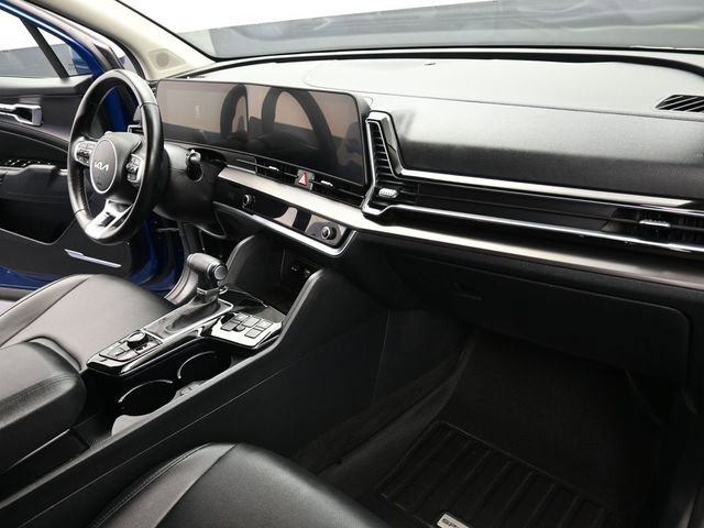 Used 2025 Kia Sportage EX image 26