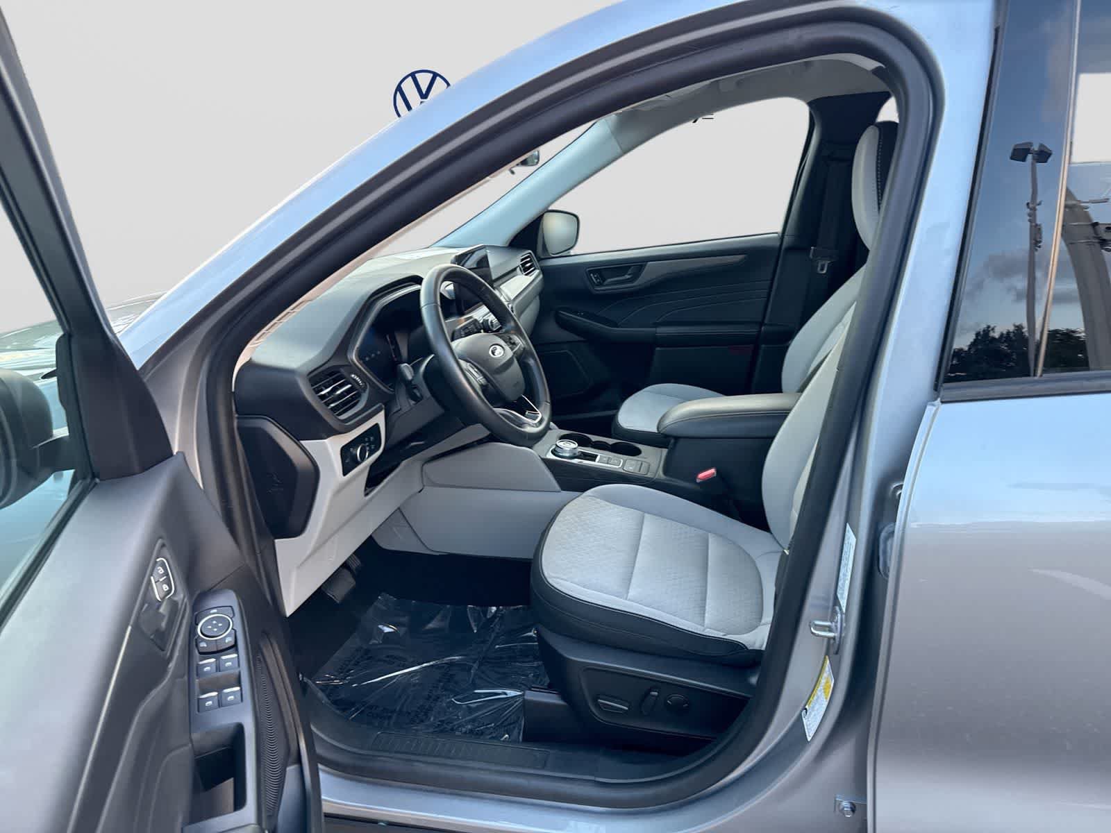 Used 2024 Ford Escape Active FWD image 10