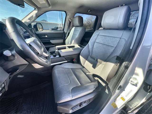 Used 2023 Toyota Tundra Limited w/ Power Package image 18