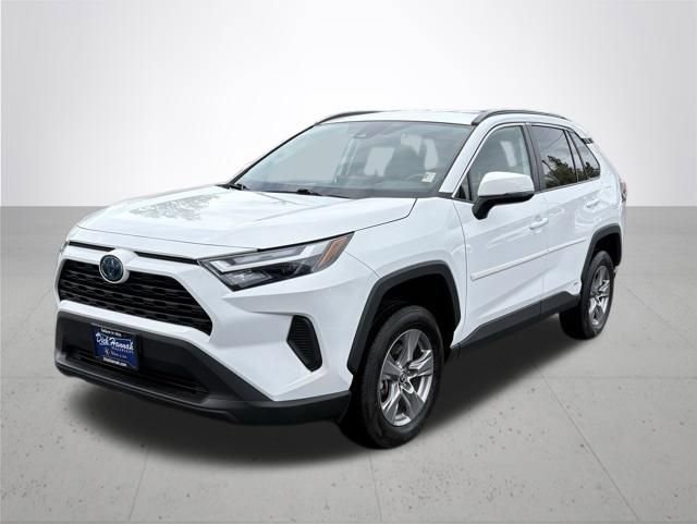 Used 2024 Toyota RAV4 LE image 2