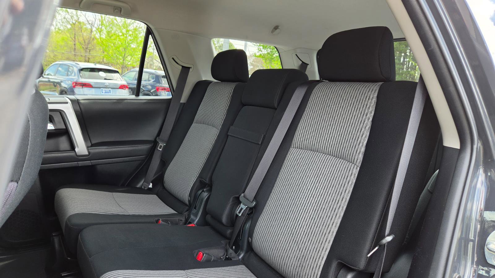 Used 2024 Toyota 4Runner SR5 image 40