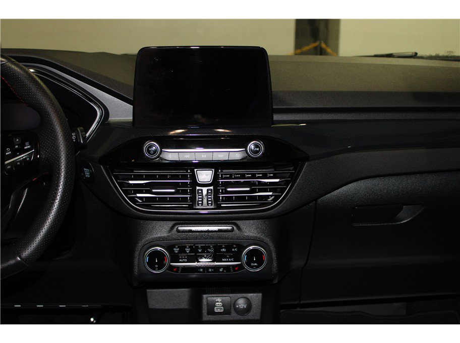 Used 2025 Ford Escape ST-Line Select image 17