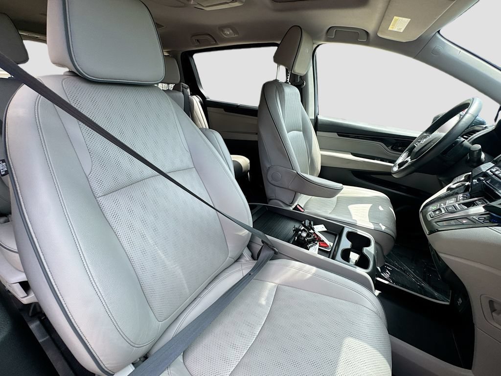 Used 2023 Honda Odyssey Elite image 31