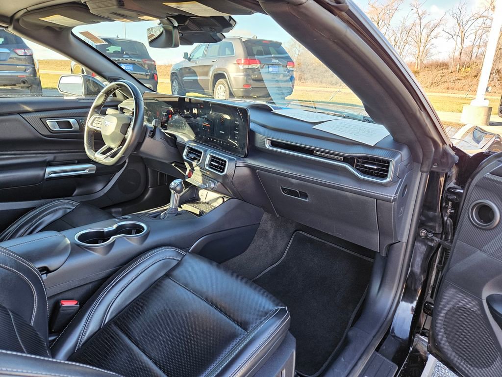 Used 2024 Ford Mustang Premium image 29