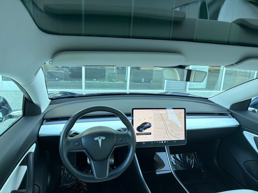 Used 2018 Tesla Model 3 Long Range AWD/4WD image 13