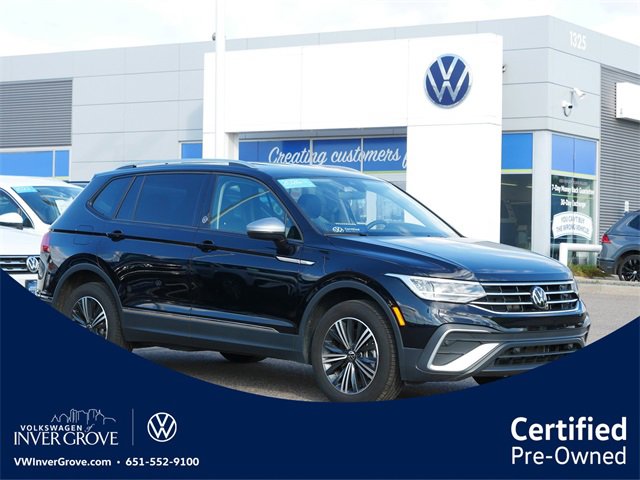 Certified 2024 Volkswagen Tiguan Wolfsburg Edition image 1