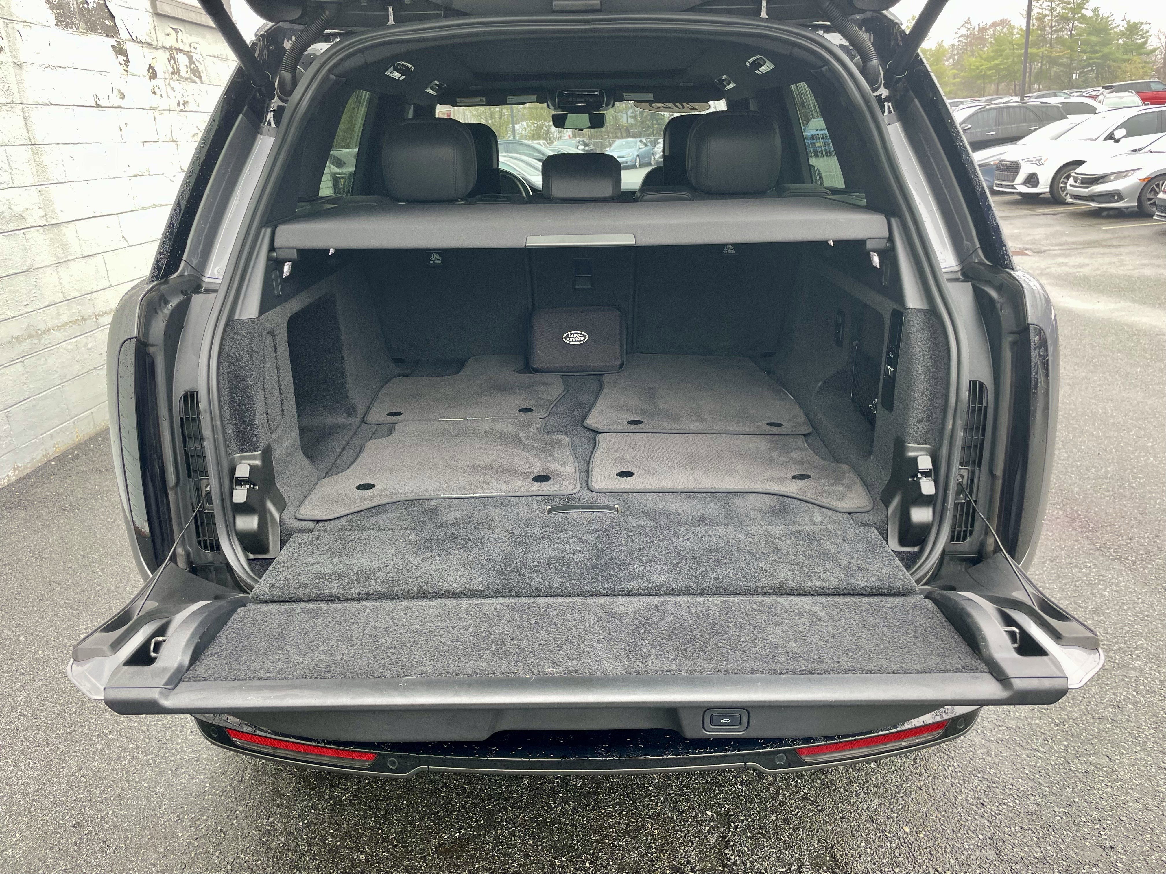 Certified 2023 Land Rover Range Rover SE image 35