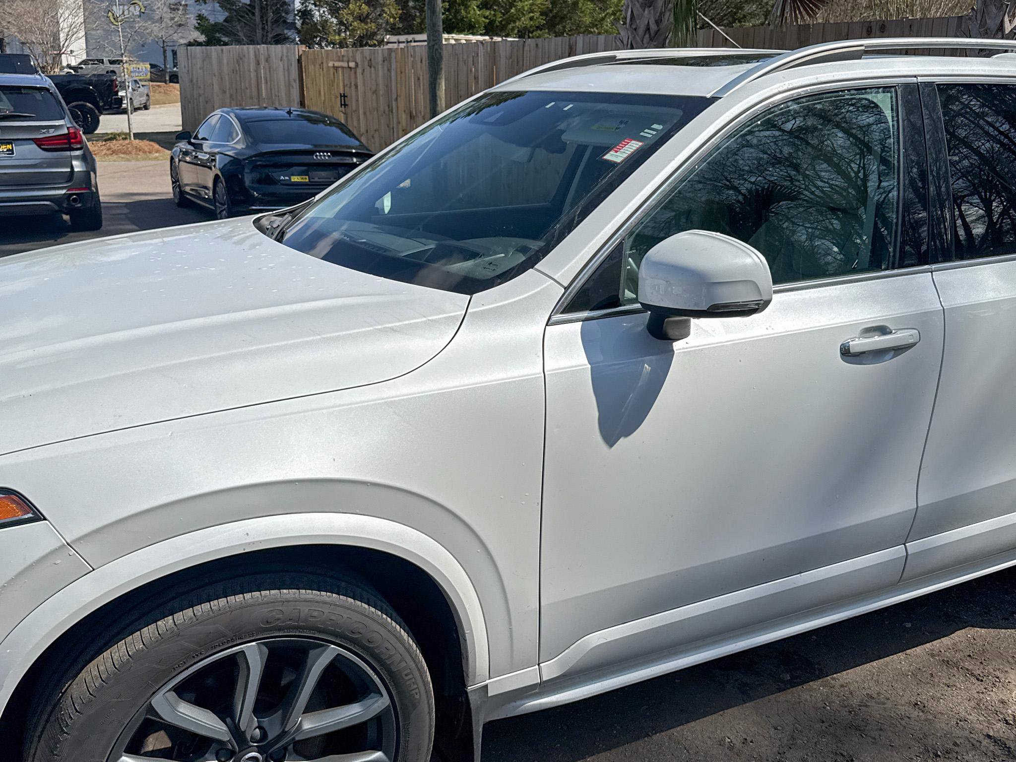 Used 2019 Volvo XC90 T6 Momentum w/ Advanced Package image 4