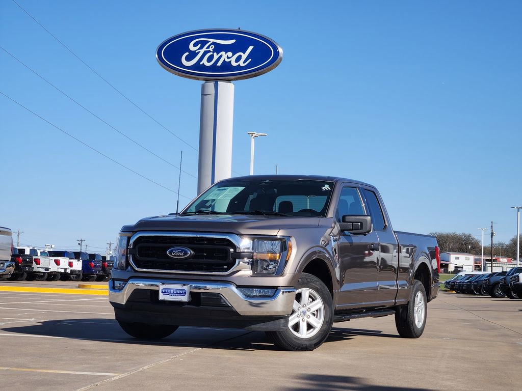 Certified 2023 Ford F150 XLT w/ Equipment Group 301A Mid RWD image 3