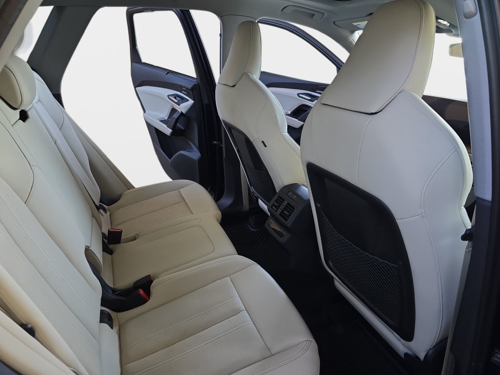 Used 2025 Audi Q5 Premium w/ Premium Plus AWD/4WD image 13