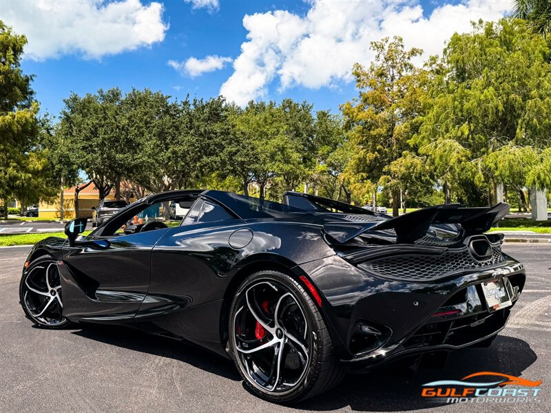 Used 2024 McLaren 750S Spider RWD image 42