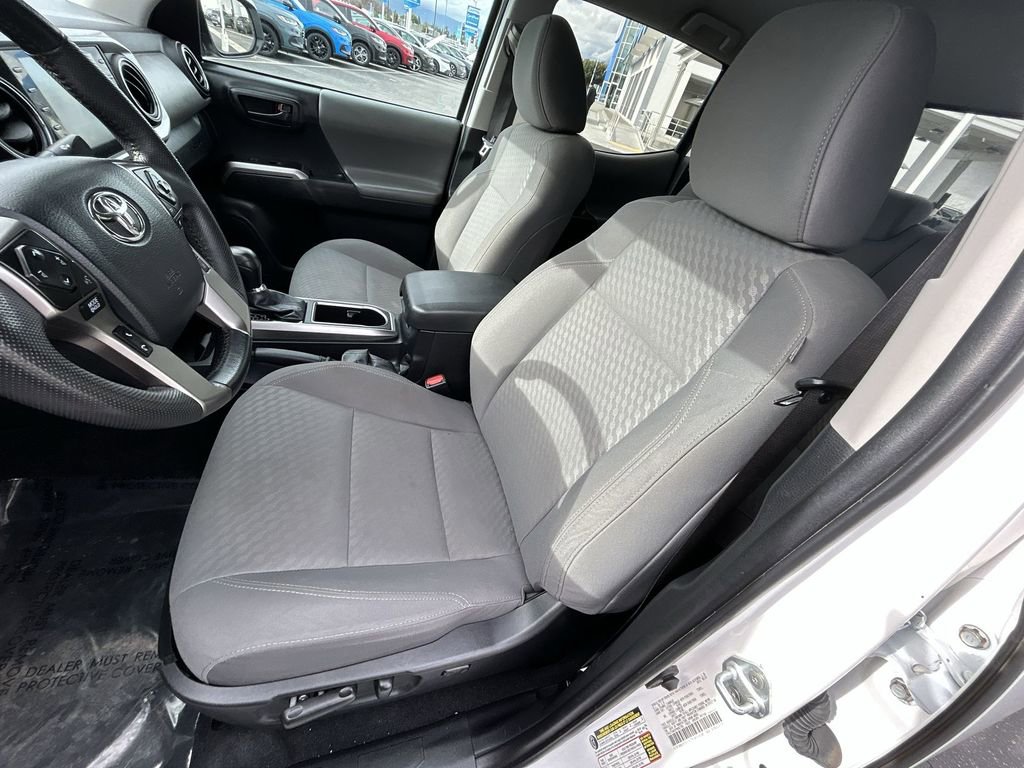Used 2023 Toyota Tacoma SR5 image 11