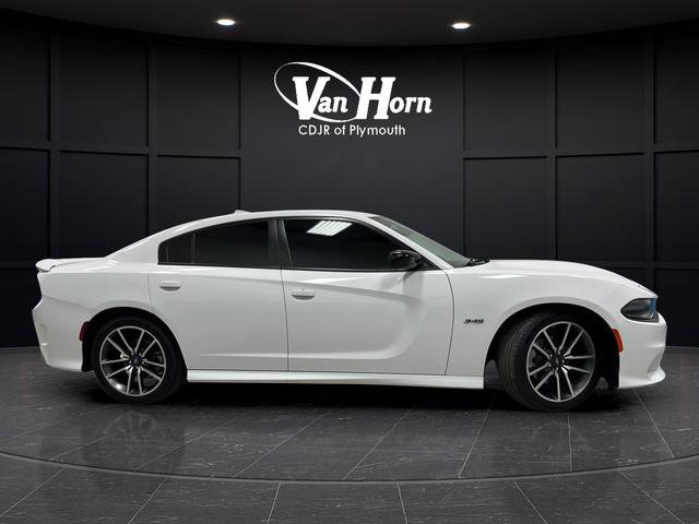 Used 2023 Dodge Charger R/T w/ Plus Group RWD image 8