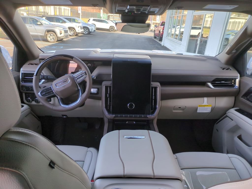 New 2026 GMC Yukon Denali w/ Denali Reserve Package image 9