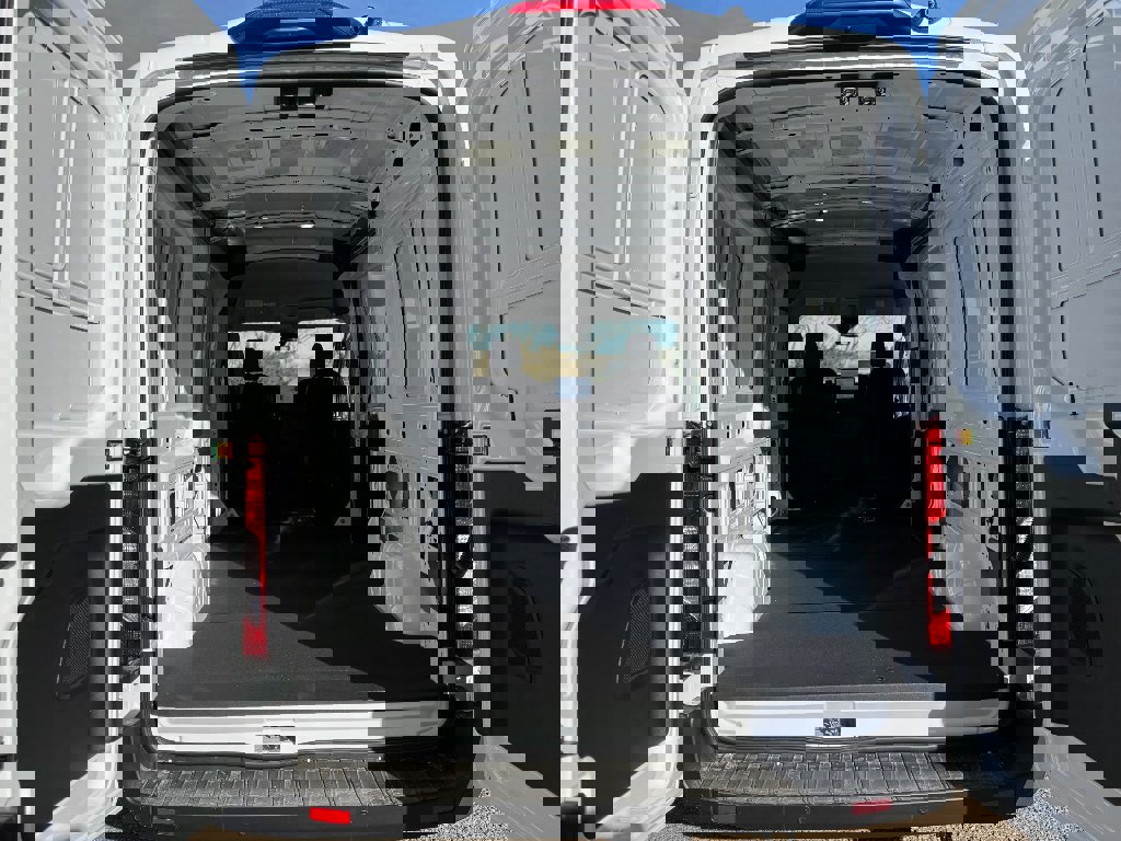 New 2026 Ford Transit 150 148 Medium Roof AWD image 10