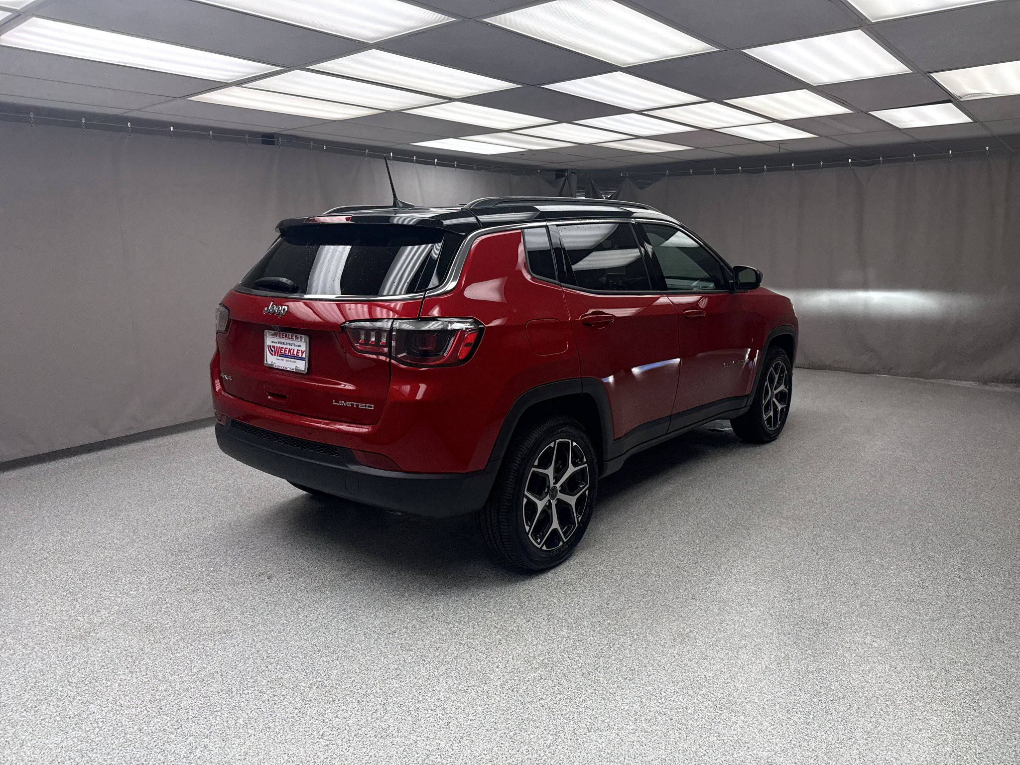 New 2026 Jeep Compass Limited AWD/4WD image 3