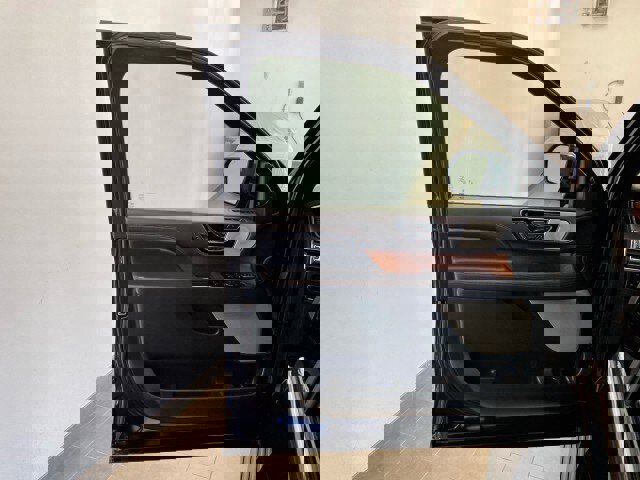 Certified 2024 Lincoln Navigator Black Label image 16