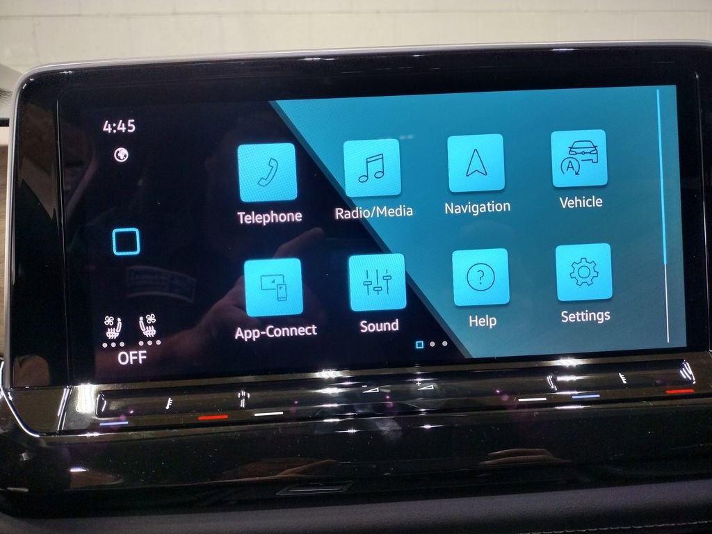 New 2026 Volkswagen Atlas SE image 32