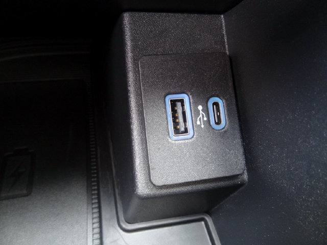 Certified 2024 Ford Edge ST w/ Equipment Group 401A AWD/4WD image 45